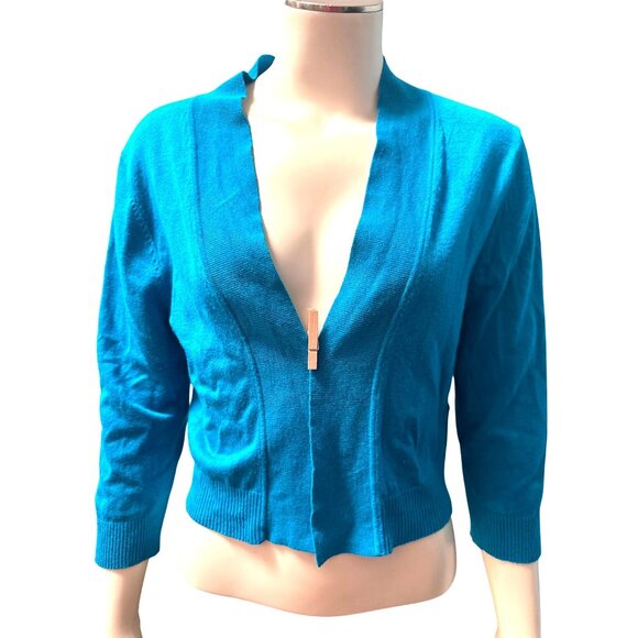 Ronni Nicole Medium Blue Cropped Cardigan Sweater V Neck Lightweight Knit Top - Picture 2 of 12